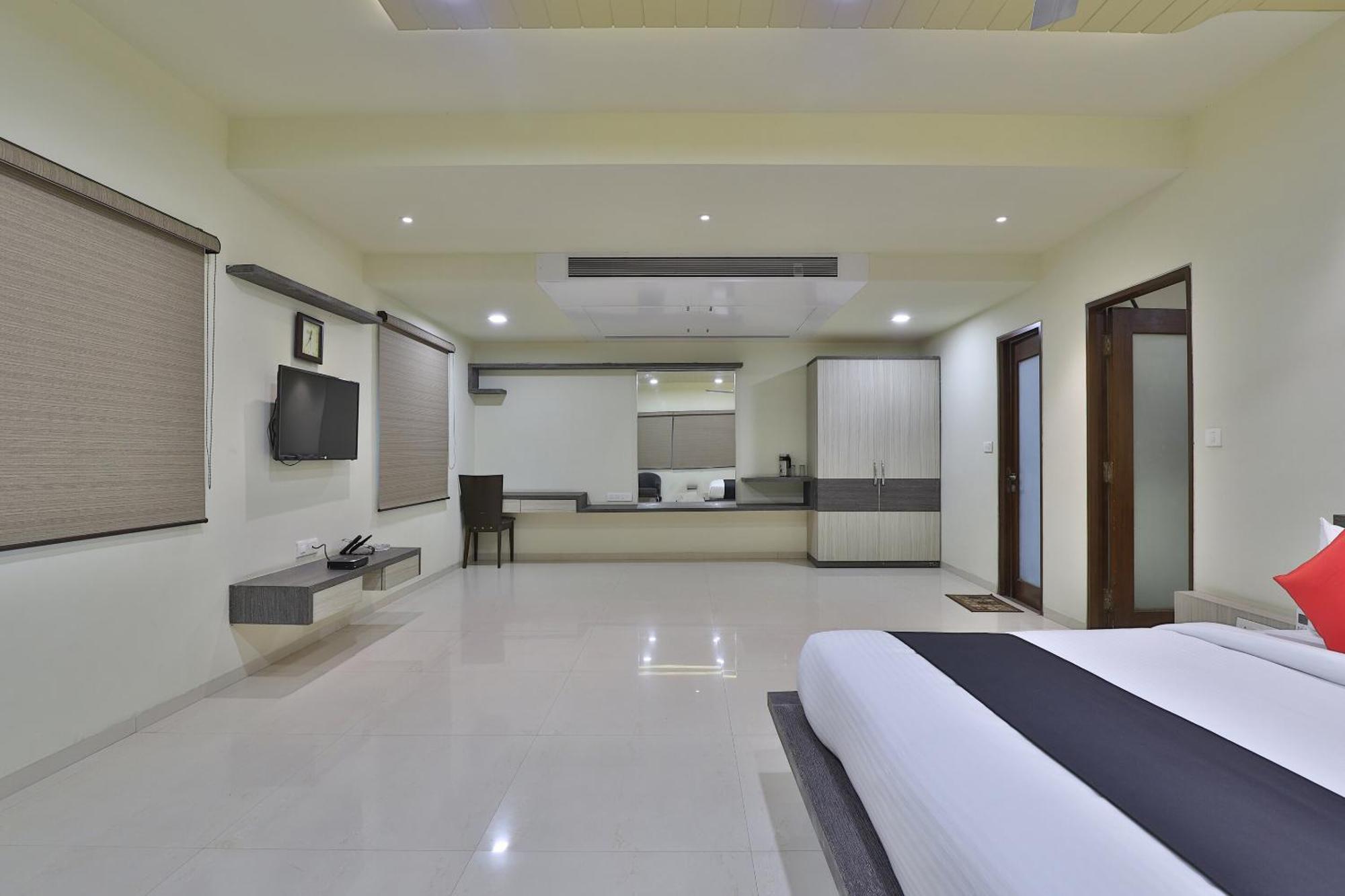 Bharuch Atithi Resort מראה חיצוני תמונה