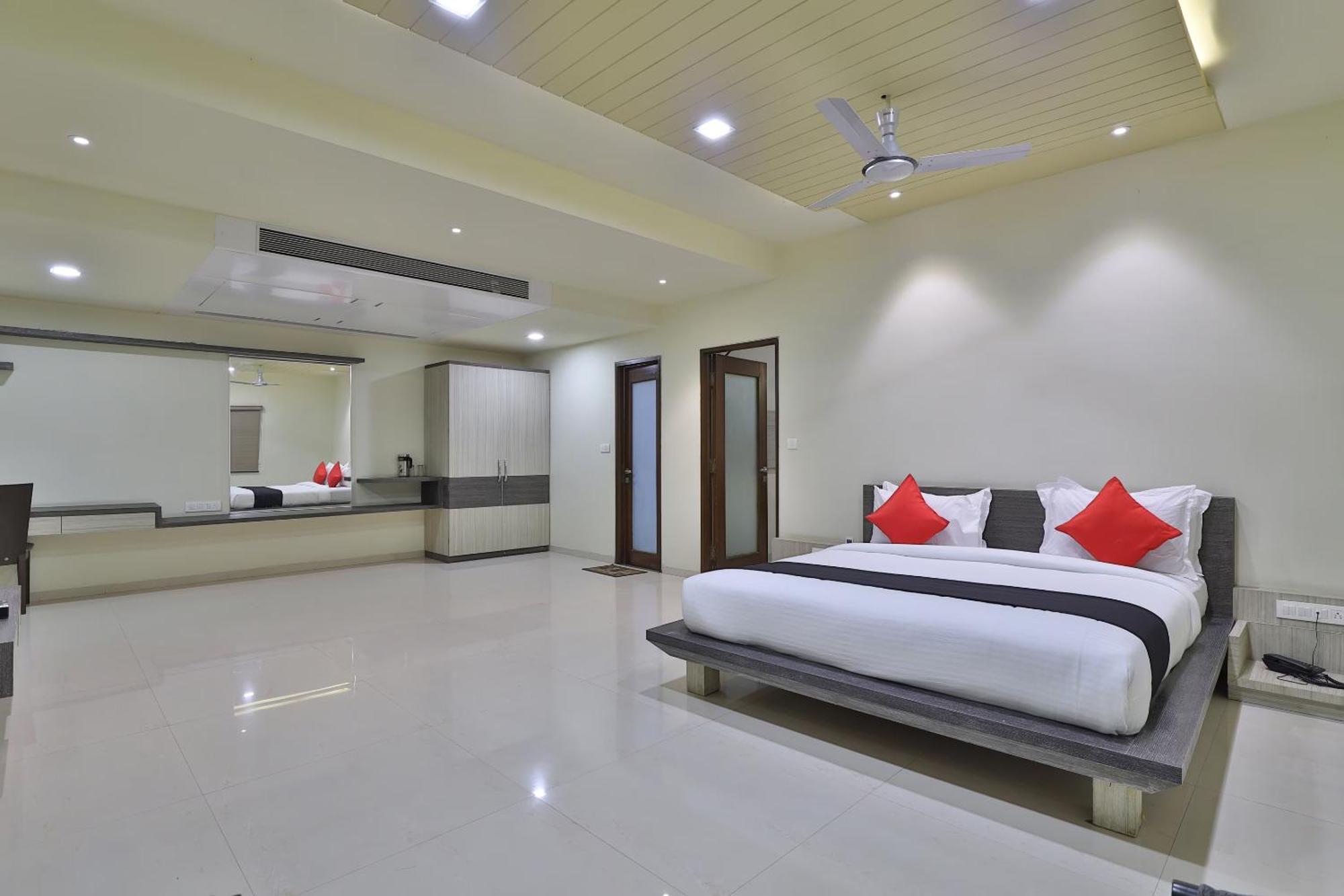 Bharuch Atithi Resort מראה חיצוני תמונה