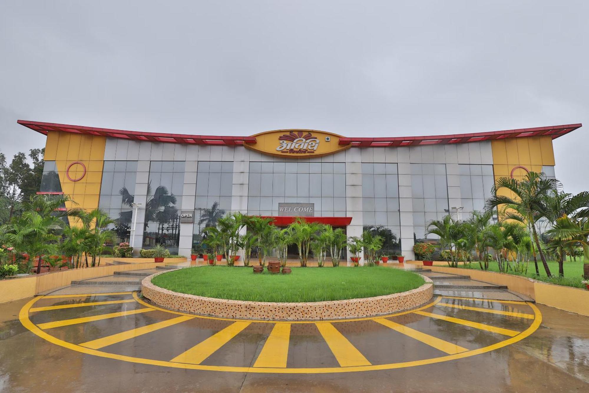 Bharuch Atithi Resort מראה חיצוני תמונה